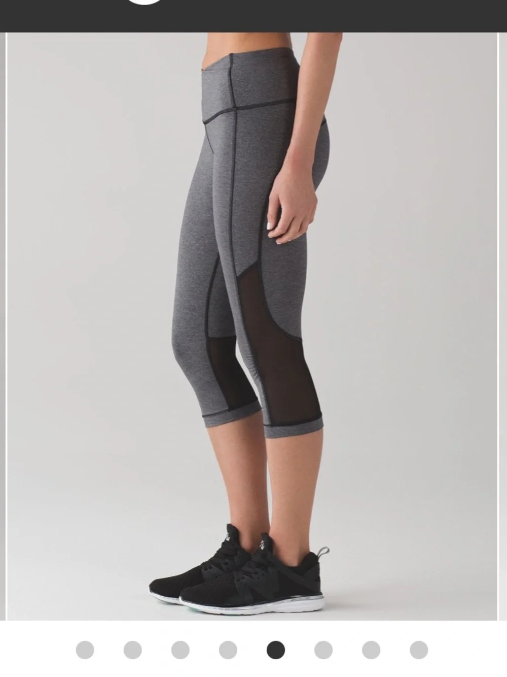 Lululemon women’s Gear Up Cropped 17